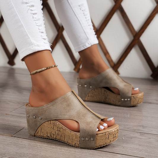 Women'S Vintage-Inspired Wedge Sandals - Comfortable, Open-Toe, Slip-On with Thick Sole and Decorative Rivets, Brown and Beige, All-Season Footwear, Casual Footwear | Vintage Sandals | Rubber Sole